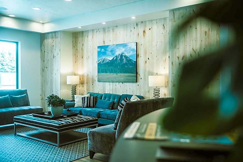 Silver Creek Hotel