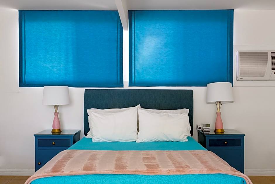 Monkey Tree Hotel by AvantStay Stylish Hotel in Palm Springs w Pool