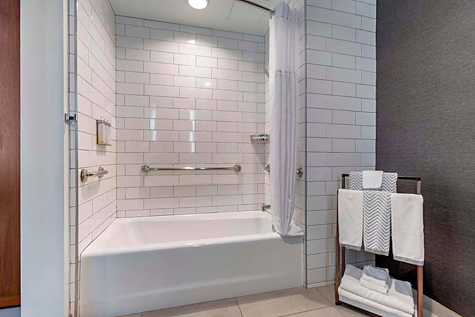 Cambria Hotel LAX