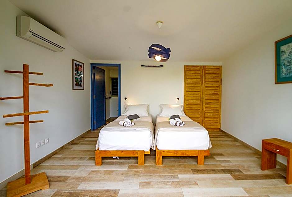 Les Cabanes Perchées