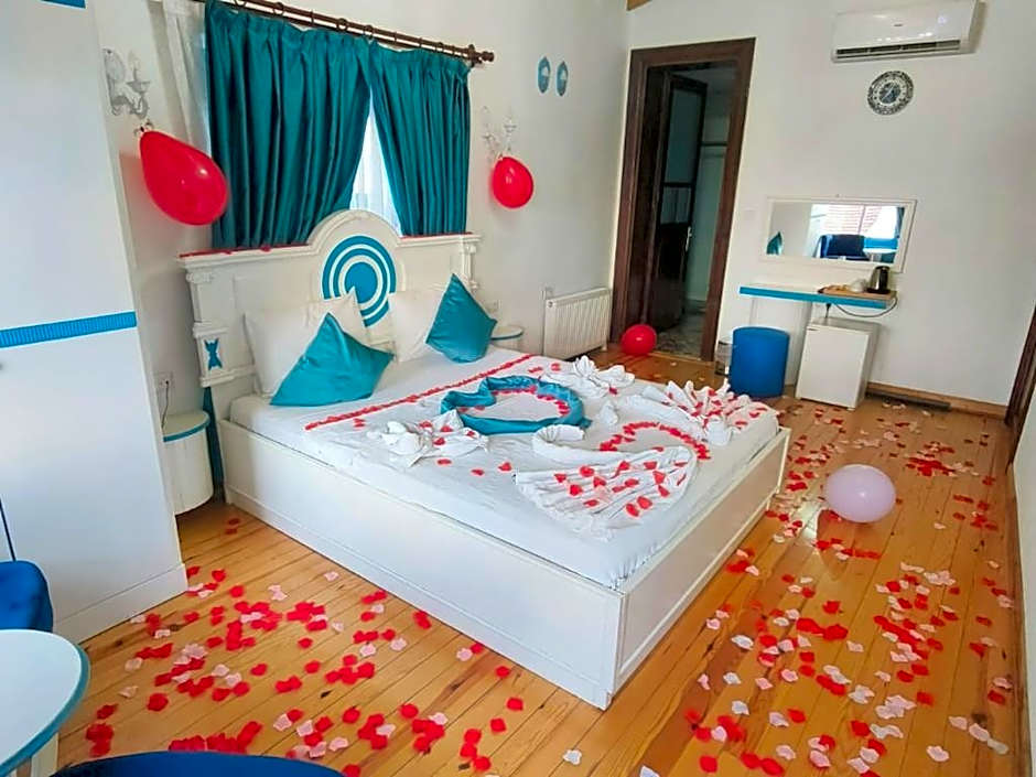 Buyukada Mavi Palas Hotel