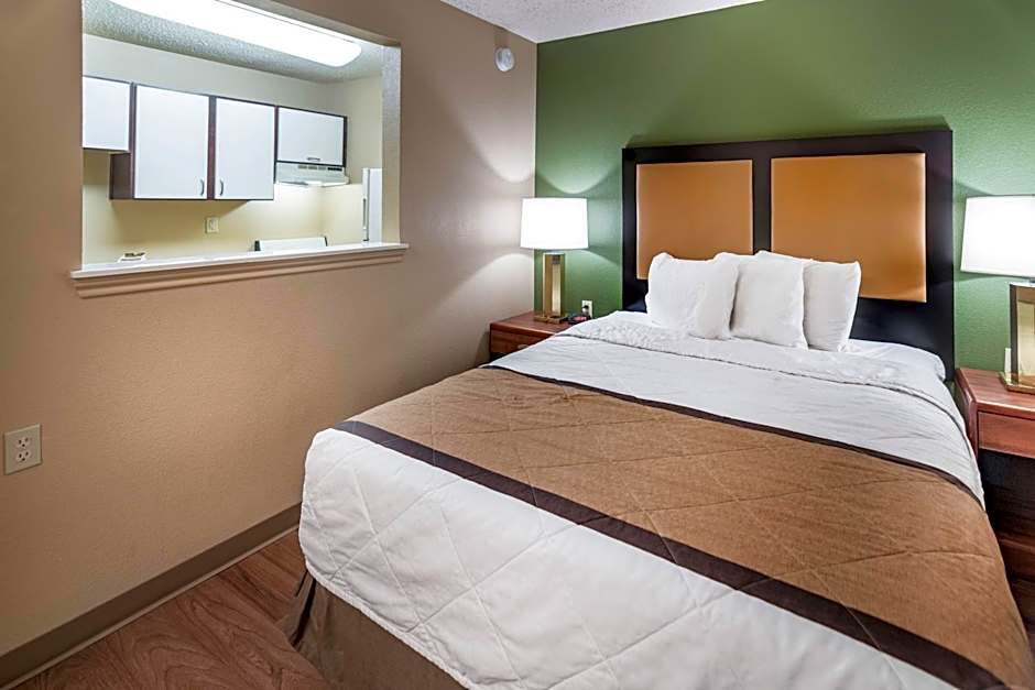 Extended Stay America Suites - Oklahoma City - Northwest