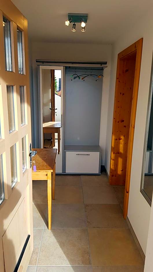 Suite mit Parkplatz Gebertingen