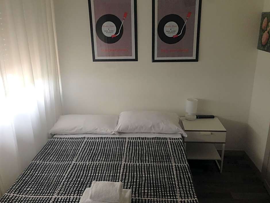 Radio Hotel