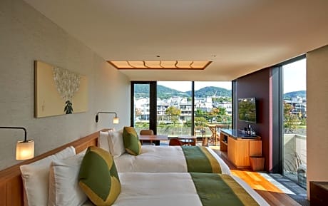 Deluxe Double or Twin Room with River View