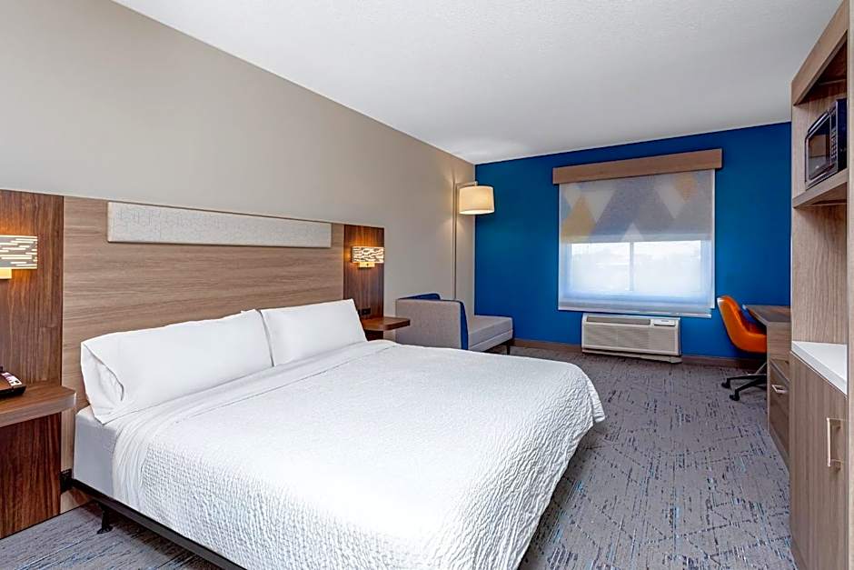Holiday Inn Express & Suites Palm Coast - I-95