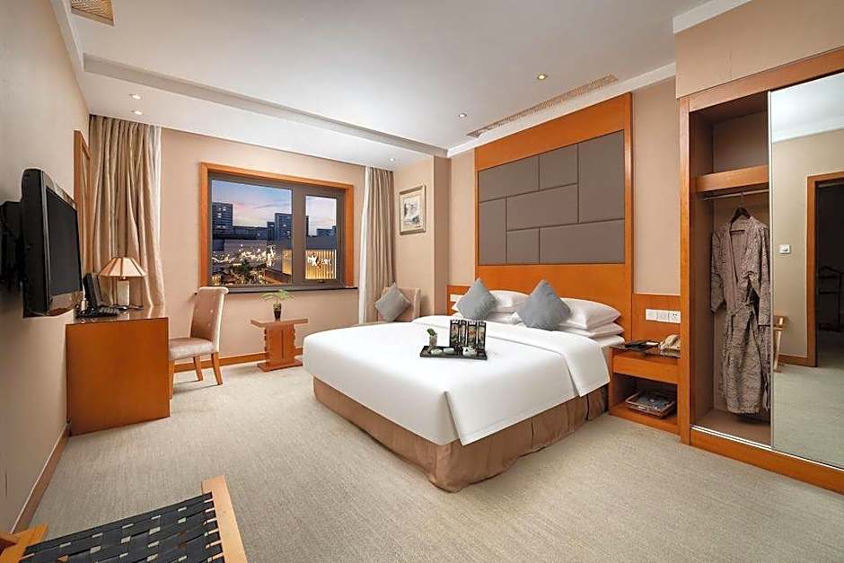 Oriental Hotel TongXiang