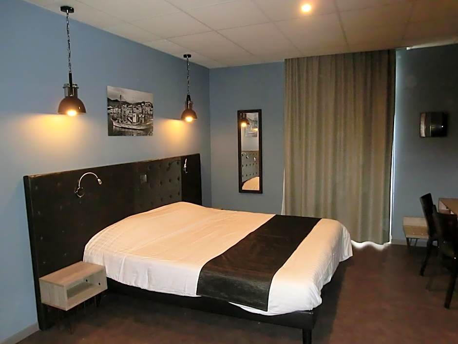 Hotel Sur Le Quai
