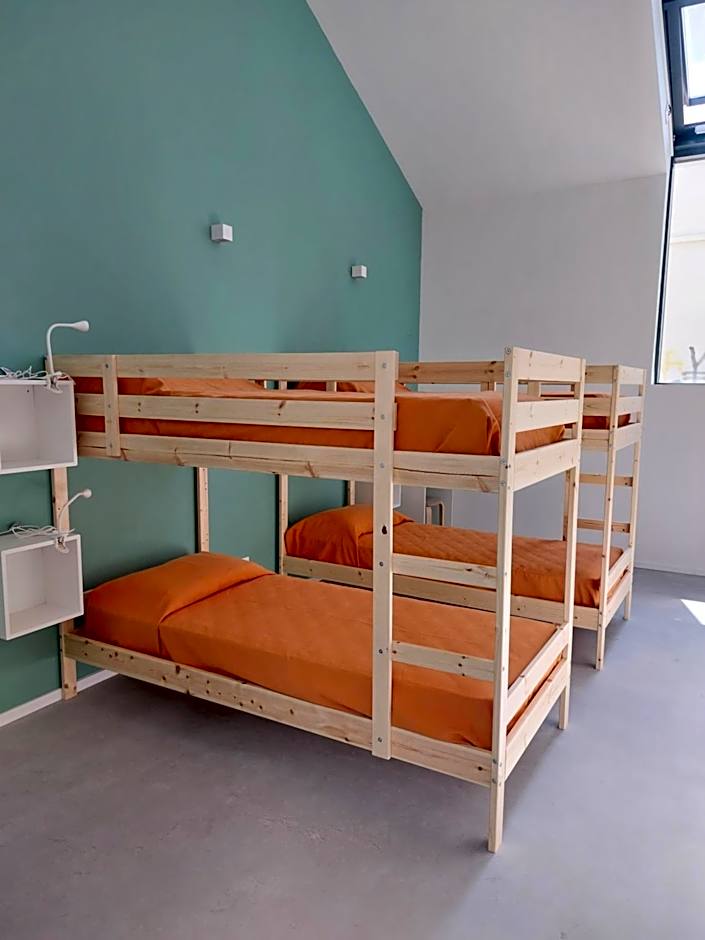 Bed & Bike Hostel