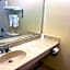 Ramada by Wyndham Los Angeles/Wilshire Center