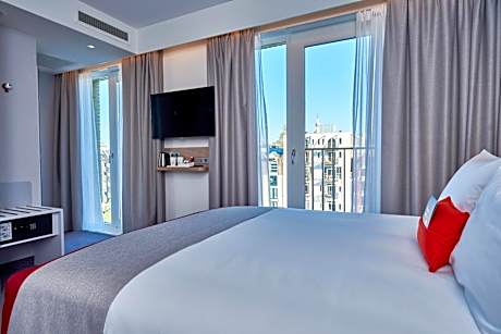 Holiday Inn Express Amsterdam - City Hall By IHG