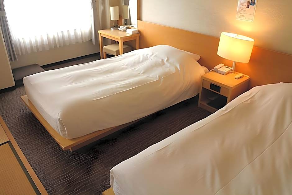 Hotel Sunplaza Sakai