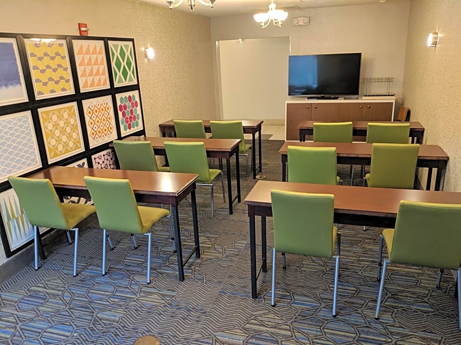 Holiday Inn Express Venice, an IHG Hotel