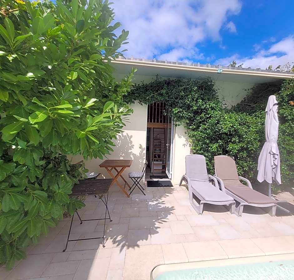 Chambre direct piscine