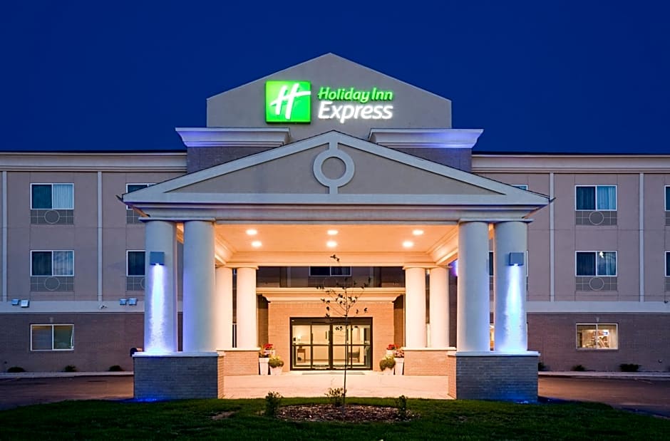 Holiday Inn Express Devils Lake By IHG