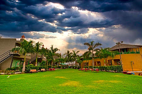 Natraj hotel and Resort