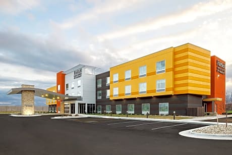 Fairfield Inn & Suites by Marriott Salina