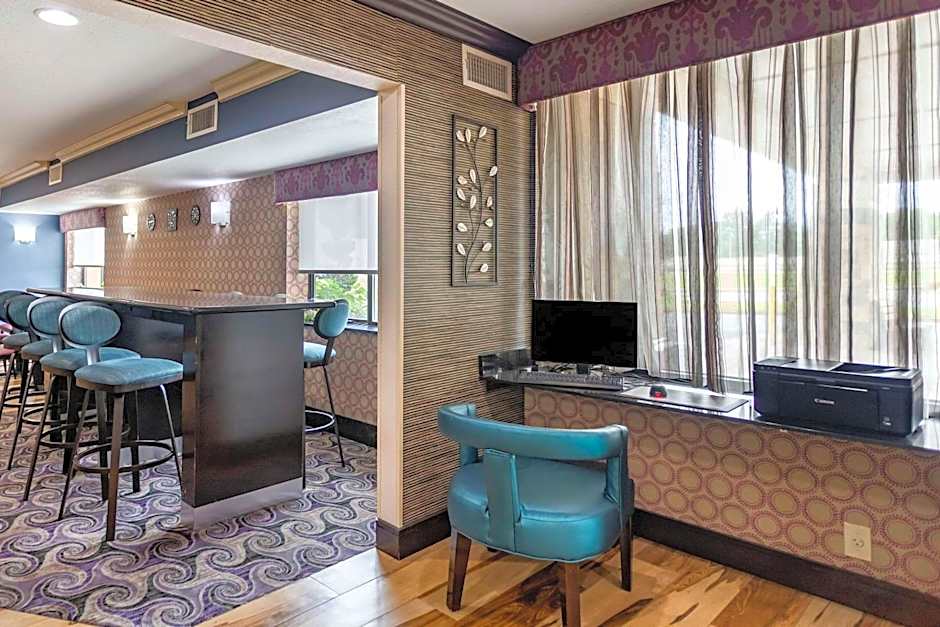 Comfort Inn Tulsa Midtown