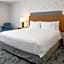 Hampton Inn & Suites Redding