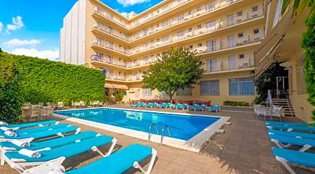 Hotel Checkin Pineda