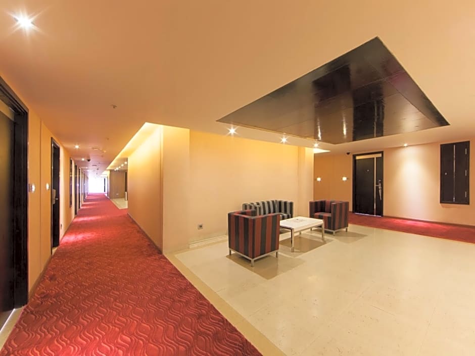 Fortune Select Grand Ridge