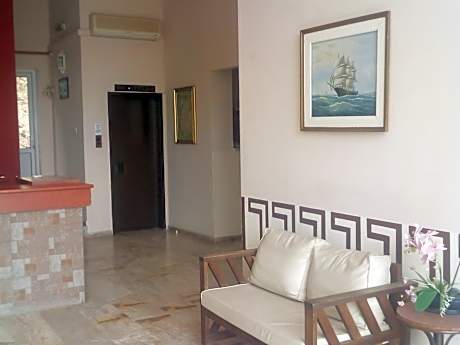 Standard Twin Room with Mountain View