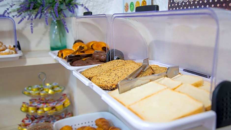 Casa Del Mar Hotel & Apartaments