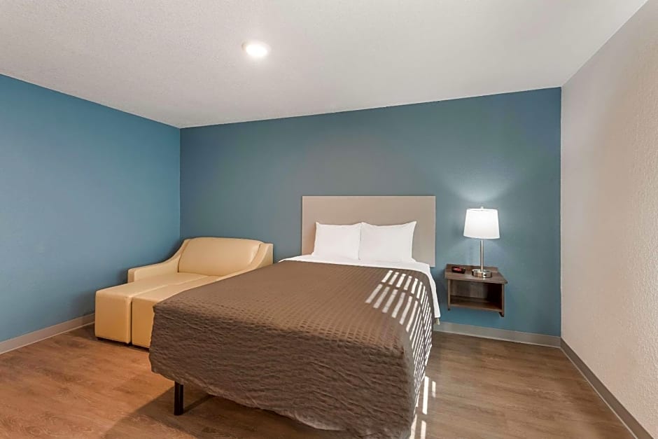 WoodSpring Suites Dayton North
