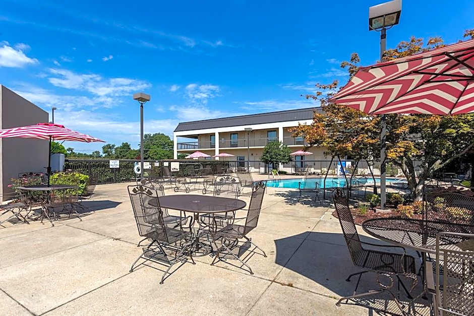 Quality Inn - Union City