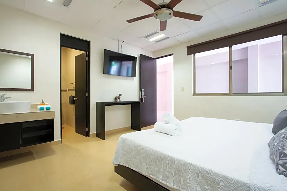 Casa Kaoba Hotel & Suites