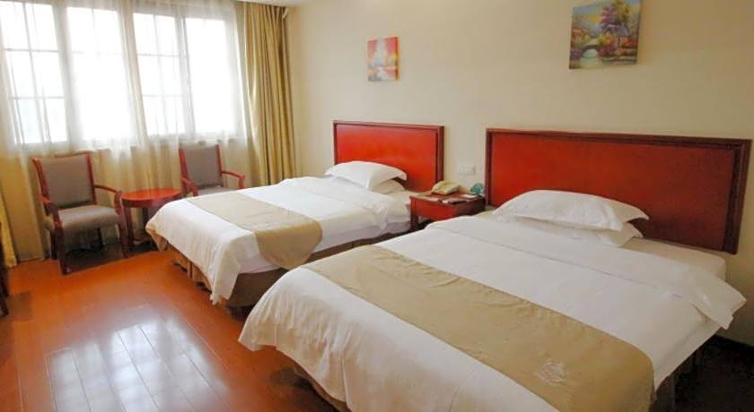 GreenTree Inn Changshu Fangta Park Pedestrian Street Business Hotel