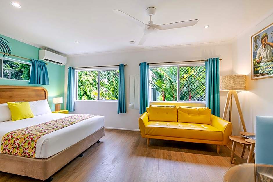 Port Douglas Motel