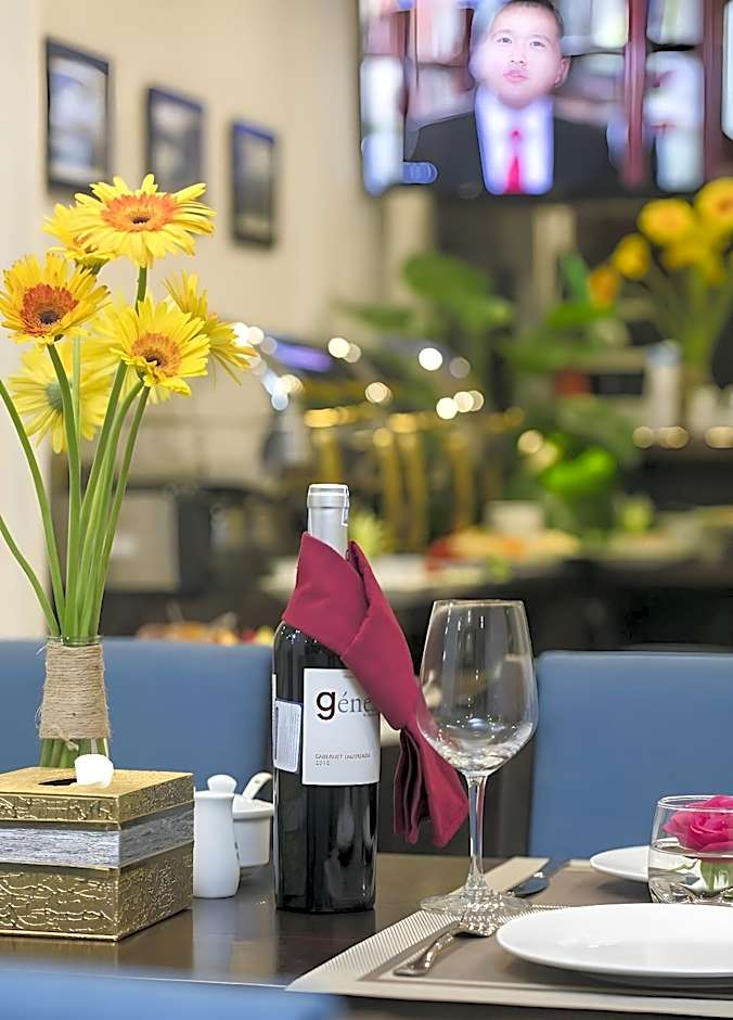 MayFlower Hotel Hanoi