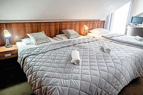 Triple Room with Bathroom