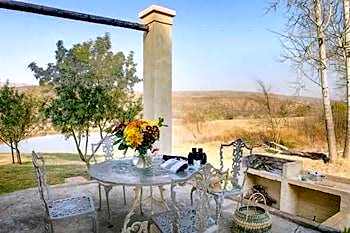 Keurfontein Country House