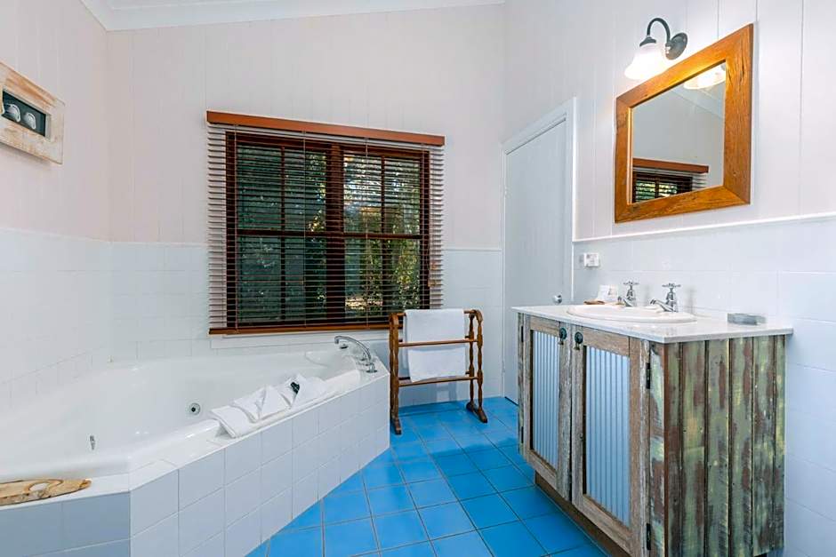 Friday Creek Retreat