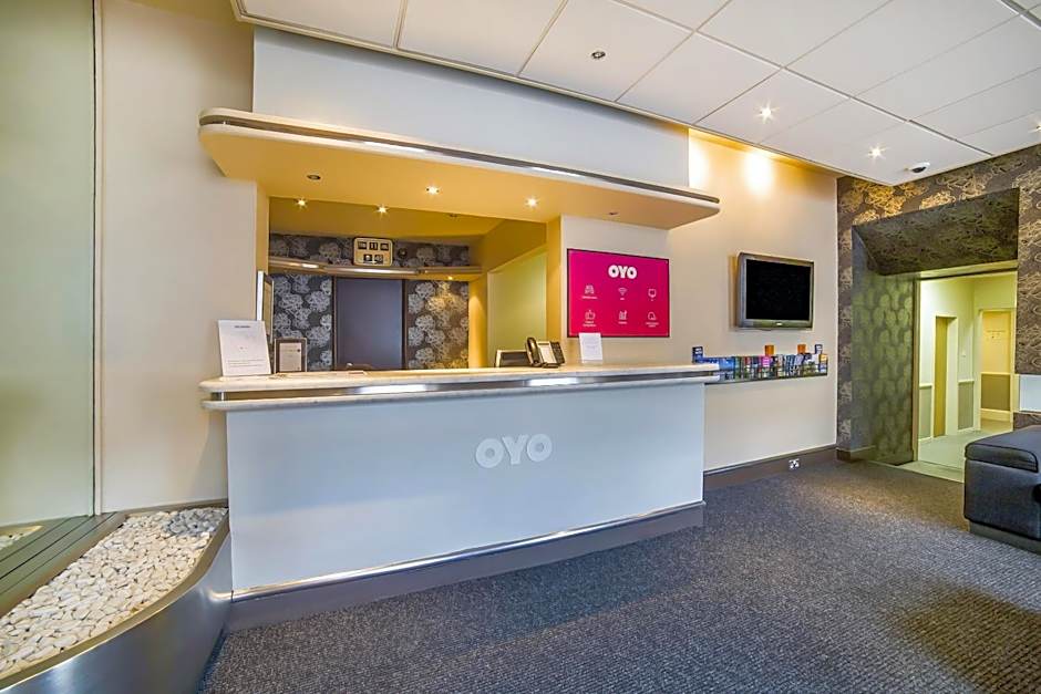 OYO Flagship Brentwood
