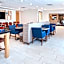 Holiday Inn Express & Suites Omaha - 120th and Maple By IHG