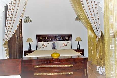 Mayza Double Room