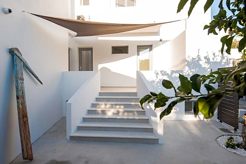 Rivière Residence Paros