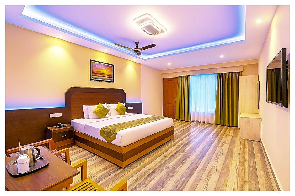 Goroomgo J J Regency Manali