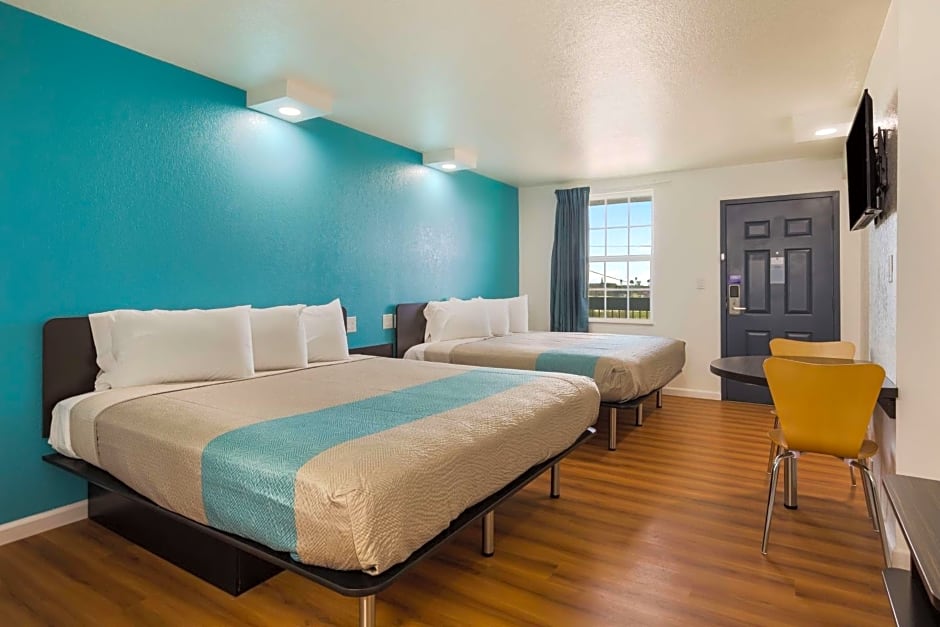 Motel 6-Temple, TX