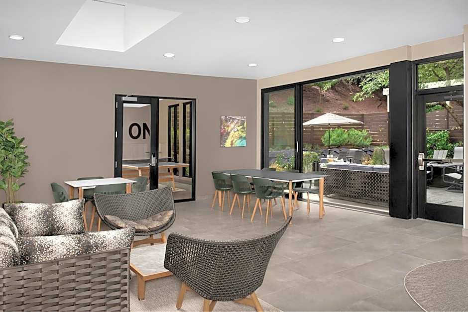 Courtyard by Marriott Portland Tigard