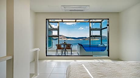 Geoje Badageurigo Pension