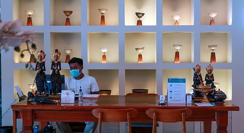 The Cakra Hotel