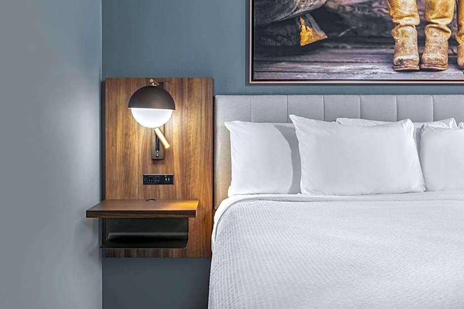 La Quinta Inn & Suites by Wyndham Decatur