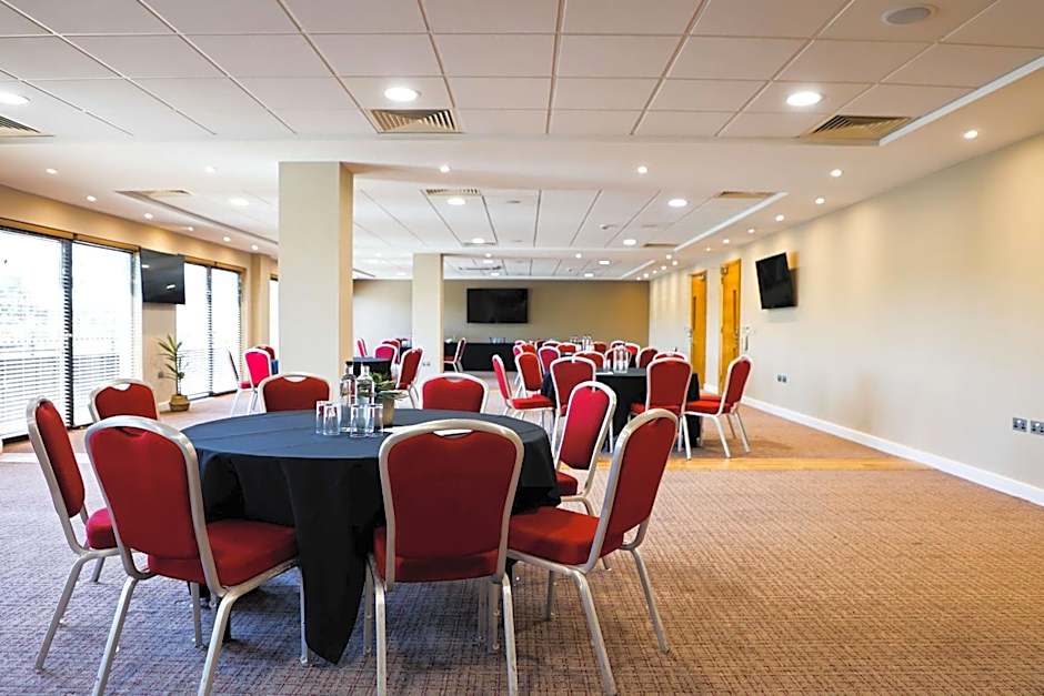 DoubleTree By Hilton Milton Keynes