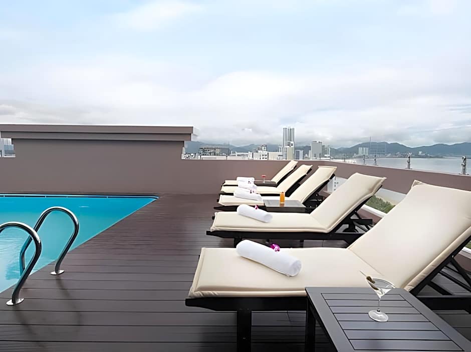 Meriton Hotel Nha Trang 
