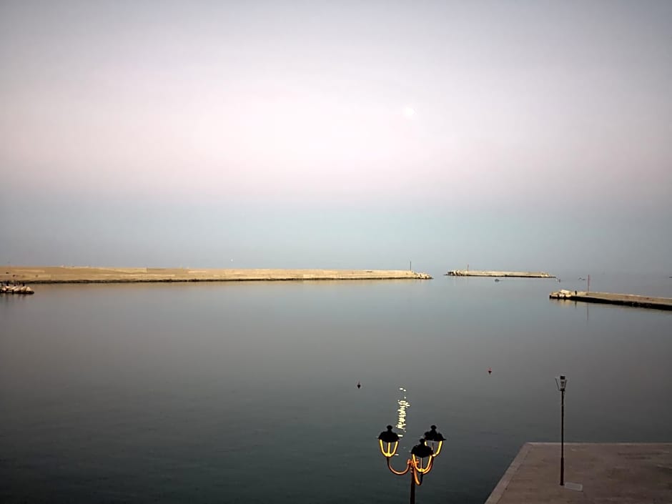 B&B LA BAIA Sea Rooms