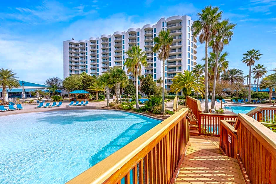 Marvelous 9th Floor Condo Gulf, Pool & Sunset View